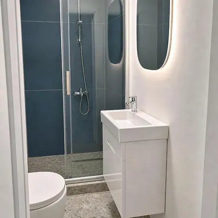 Апартаменты Stylish Center With Private Parking